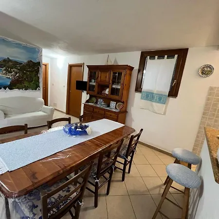 Eden 2 Minutes From The Beach, First Floor * Fertilia