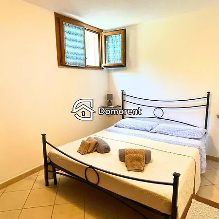 Ferienhaus Eden 2 Minutes From The Beach, First Floor Fertilia